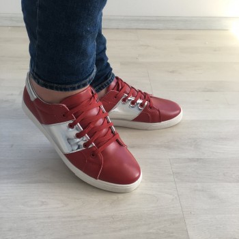 Pantofi Sport 35 Daia Red R2/13/4 Pantofi Sport 35 Daia Red R2/13/4