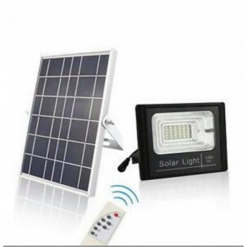 Panou cu proiector solar 300 W, cu LED-uri puternice, telecomanda cu functii multiple, accesorii de fixare incluse Panou cu proiector solar 300 W, cu LED-uri puternice, telecomanda cu functii multiple, accesorii de fixare incluse