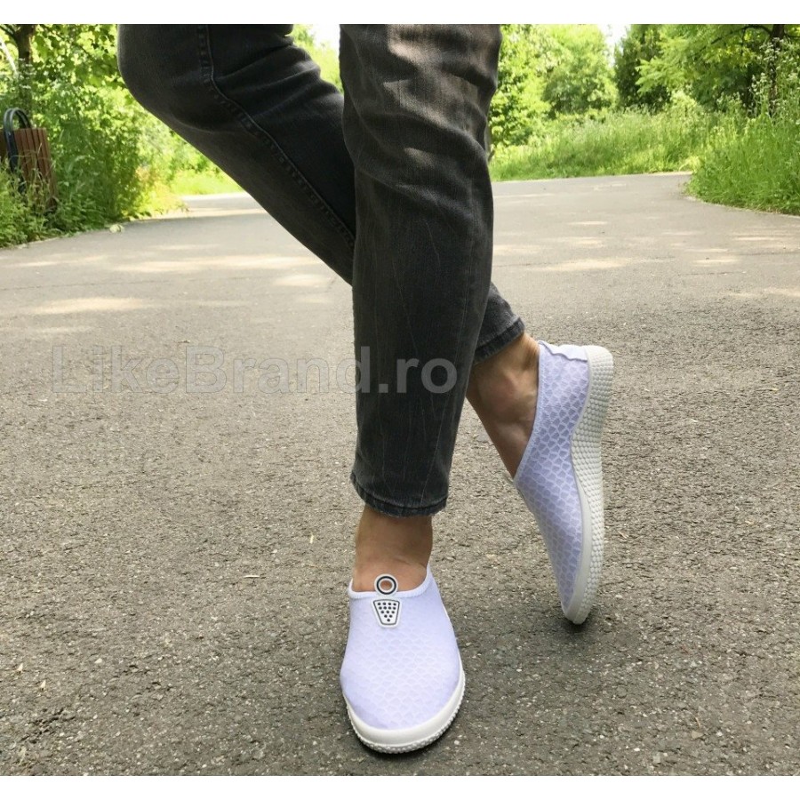Pantofi Sport DAIA 11 White R2/11/4 - Tenisi -wowreduceri.ro Pantofi Sport DAIA 11 White R2/11/4 ( Tenisi )