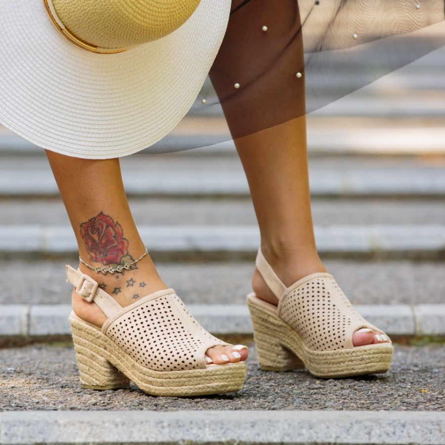Sandale FD30 Beige P2 - Sandale Toc -wowreduceri.ro Sandale FD30 Beige P2 ( Sandale Toc )