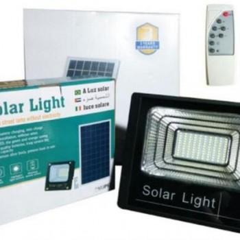PROIECTOR LED SMD 200 W CU PANOU SOLAR IP67 PROIECTOR LED SMD 200 W CU PANOU SOLAR IP67