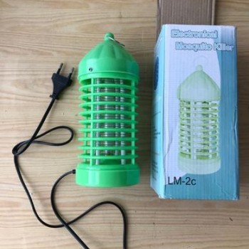 LICHIDARE STOC :Lampa Impotriva Mustelor Si Tantarilor LICHIDARE STOC :Lampa Impotriva Mustelor Si Tantarilor