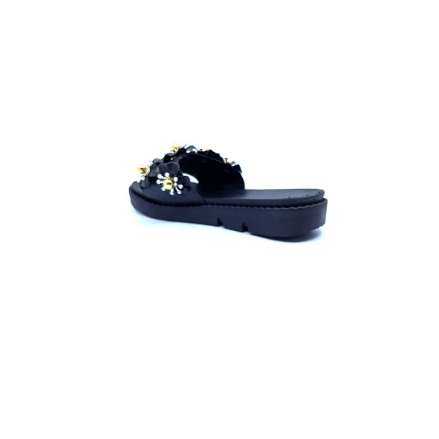Papuci CUT01 BLACK R3/7/5 - Papuci -wowreduceri.ro Papuci CUT01 BLACK R3/7/5 - Papuci - wowreduceri.ro