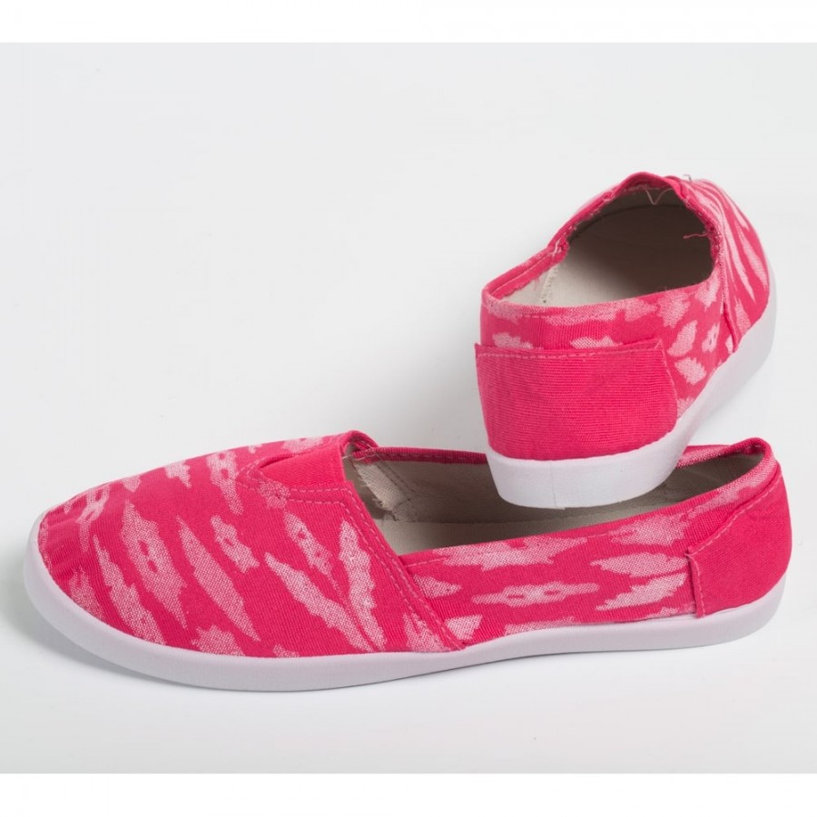 Espadrile CC08 RED R1/11/3 - Espadrile -wowreduceri.ro Espadrile CC08 RED R1/11/3 - Espadrile - wowreduceri.ro